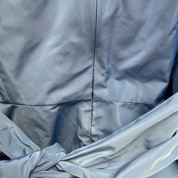 Veronica Beard Seema Bluebell Blue Twist Front Puff Sleeve Blouse Size 4 (Flaw) - Picture 7 of 8